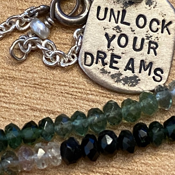 Green black and clear tourmaline necklace on a 925 sterling silver chain - Picture 8 of 11